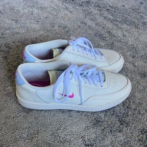Nike Court Vintage size 7